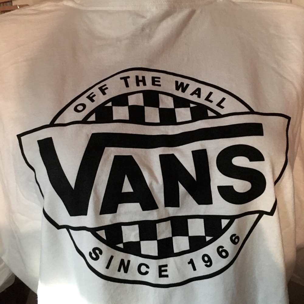 🏈🏈NWT Size 2x Men’s New Never Worn Vans T-Shirt - Picture 1 of 5